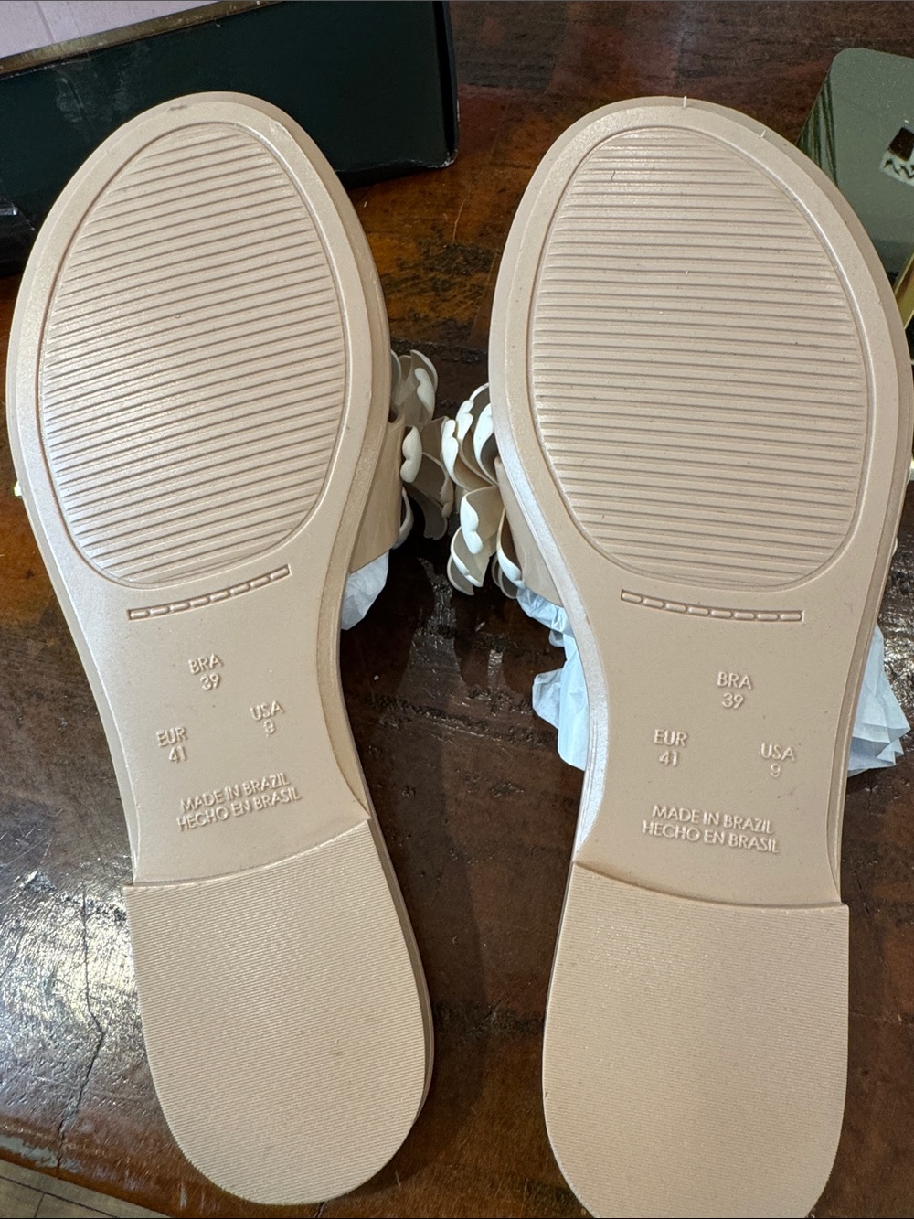 💕kate spade Cream Floral Embellished Slide Sandals - Picture 3 of 6